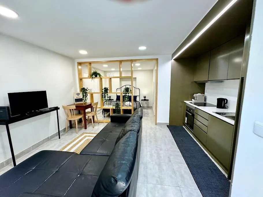 Apartamento Aconchegante Bairro Alto Lisbon 0*,  Portugal